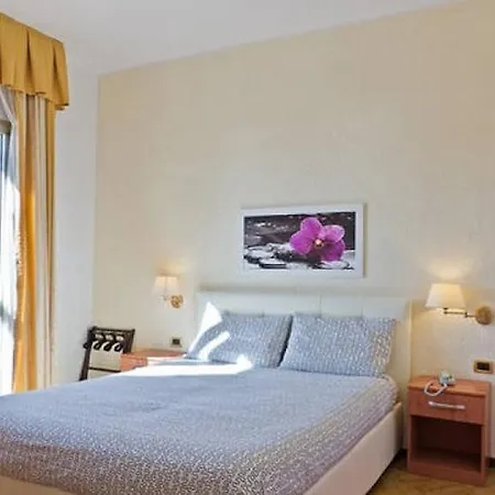 Raggio Di Sole Apartament San Remo